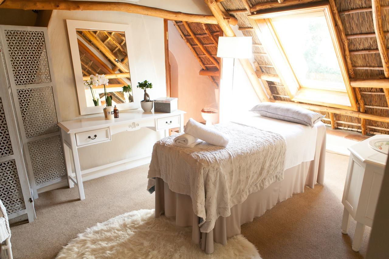 Rickety Bridge Manor House Guest House Franschhoek Bagian luar foto