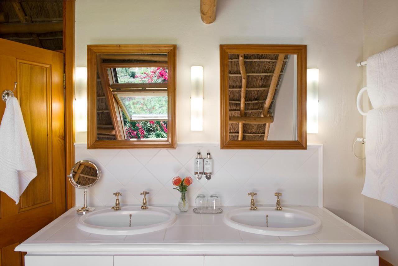 Rickety Bridge Manor House Guest House Franschhoek Bagian luar foto